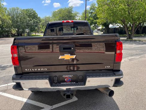 Used 2019 Chevrolet Silverado 2500 LTZ w/ Duramax Plus Package image 7