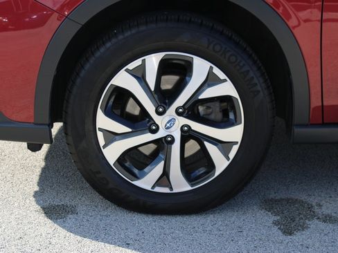 Used 2020 Subaru Outback Limited image 25