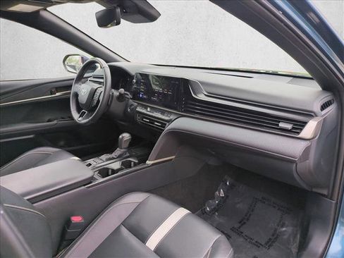 Used 2025 Toyota Camry SE w/ Multimedia Upgrade Package image 19