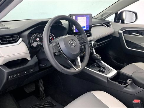 Used 2024 Toyota RAV4 XLE Premium w/ Weather Package AWD/4WD image 16