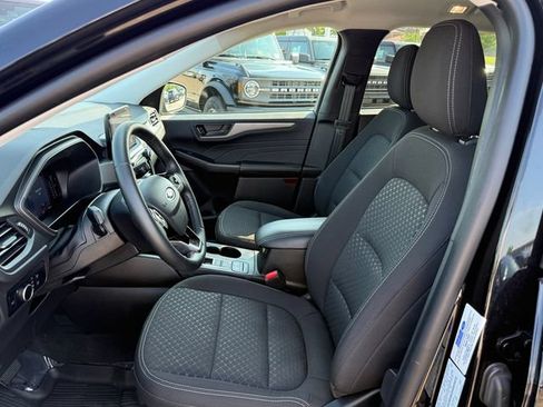 Certified 2024 Ford Escape Active AWD/4WD image 6