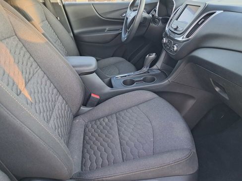 Used 2020 Chevrolet Equinox LT w/ LPO, Cargo Package image 17