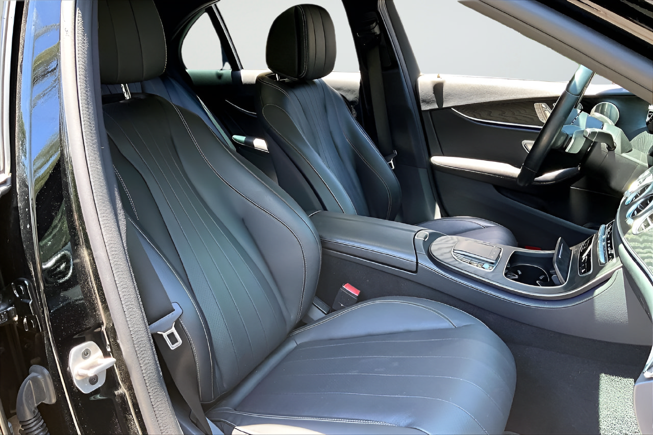Used 2022 Mercedes-Benz E 450 4MATIC Sedan image 26