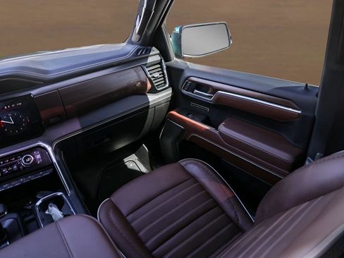 Used 2023 GMC Sierra 1500 Denali Ultimate image 26