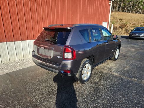 Used 2015 Jeep Compass High Altitude image 17