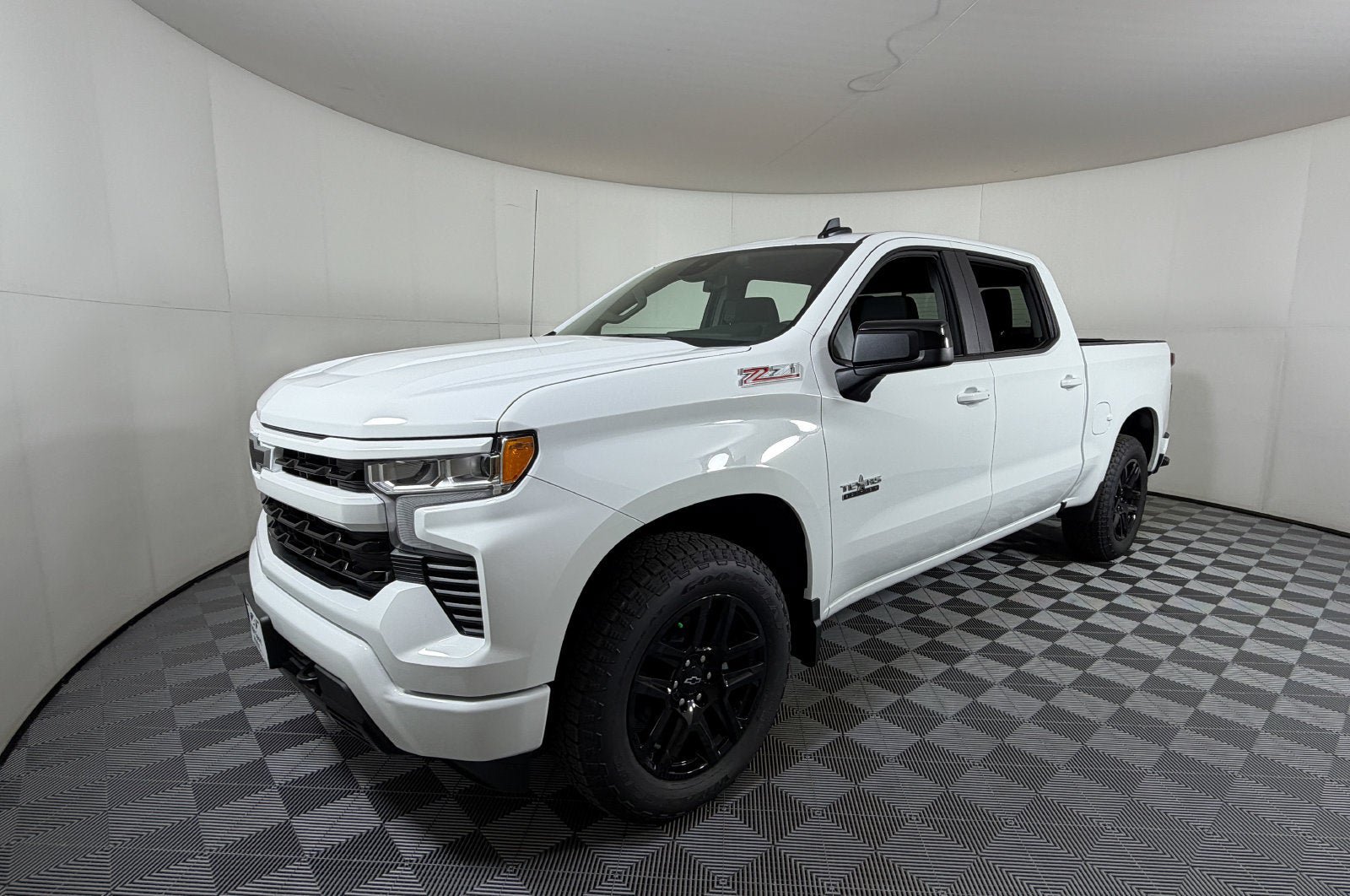 New 2026 Chevrolet Silverado 1500 RST AWD/4WD image 2