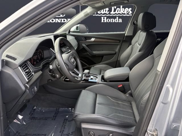 Used 2024 Audi Q5 2.0T Premium Plus w/ Premium Plus Package AWD/4WD image 9