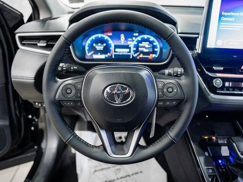 New 2026 Toyota Corolla Cross XLE image 27