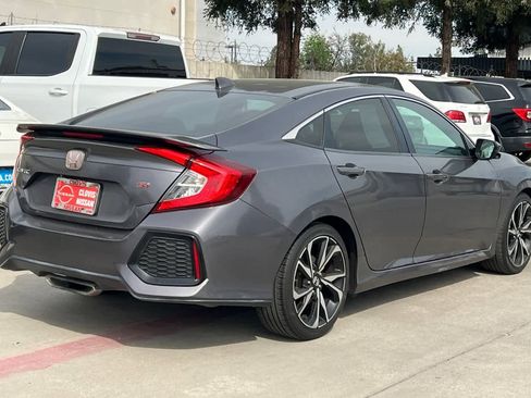 Used 2018 Honda Civic Si image 3