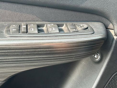 Used 2016 Jeep Cherokee Latitude image 17