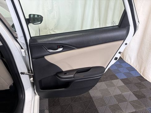 Used 2019 Honda Civic LX image 10