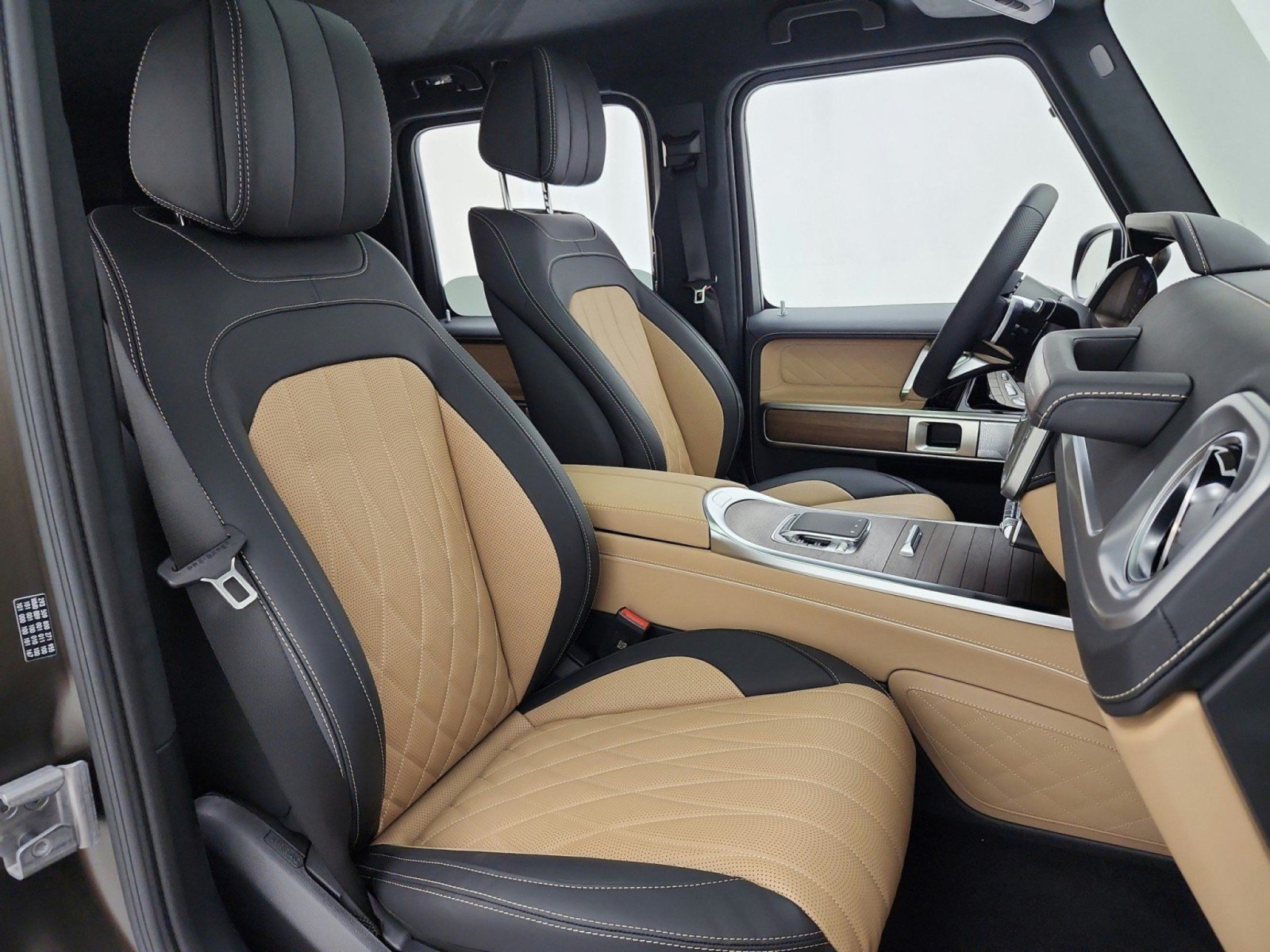 New 2027 Mercedes-Benz G 580 e image 14