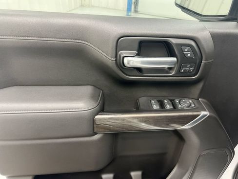Used 2019 Chevrolet Silverado 1500 LTZ AWD/4WD image 20