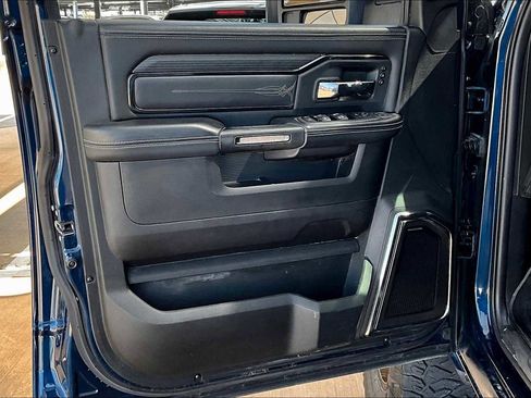 Used 2024 RAM 3500 Limited image 29