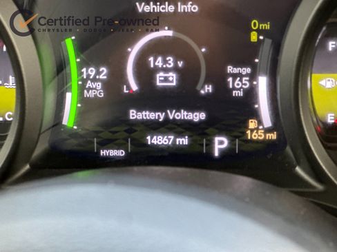 Certified 2025 Jeep Wrangler Unlimited Rubicon 4xe w/ Convenience Group AWD/4WD image 28