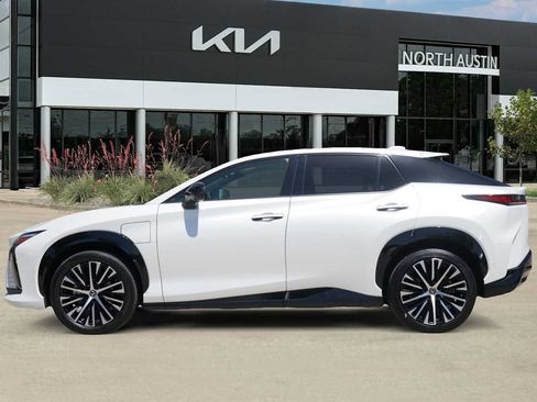 Used 2023 Lexus RZ 450e Premium w/ Technology Package AWD/4WD image 3