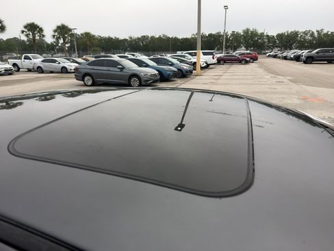 Used 2021 MAZDA MAZDA3 s FWD image 5