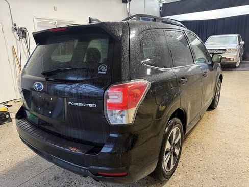 Used 2018 Subaru Forester 2.5i Limited image 5