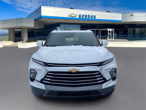 Used 2023 Chevrolet Blazer Premier w/ Driver Confidence II Package image 2