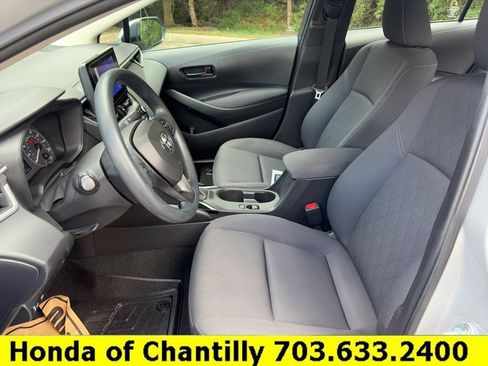 Used 2023 Toyota Corolla LE w/ Carpet Mat Package (TMS) FWD image 19