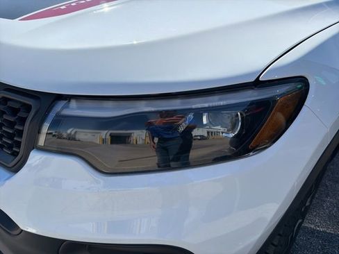 Used 2024 Jeep Compass Trailhawk w/ Trailhawk Elite Group image 8