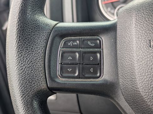 Used 2018 RAM 1500 Express AWD/4WD image 19