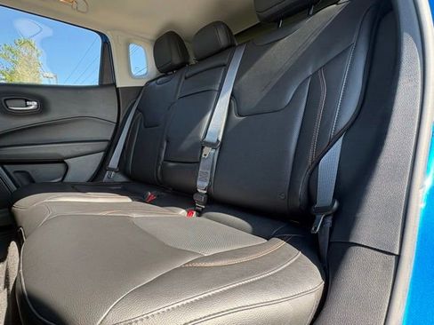 Used 2018 Jeep Compass Limited w/ Safe & Security Group AWD/4WD image 29