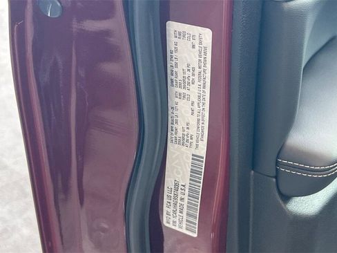 New 2025 Jeep Grand Cherokee Altitude image 27