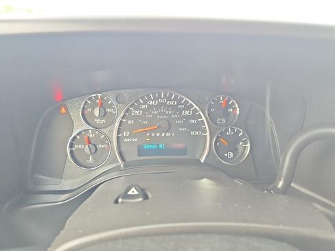 Used 2017 GMC Savana 2500 w/ All Terrain Package RWD image 21