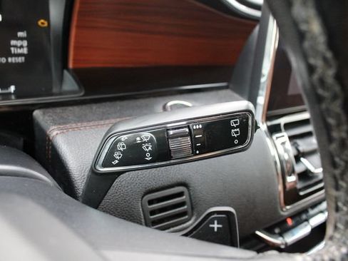 Used 2019 Lincoln Navigator L Reserve AWD/4WD image 13