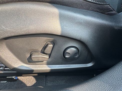 Used 2023 Jeep Compass Limited w/ Elite Group image 11