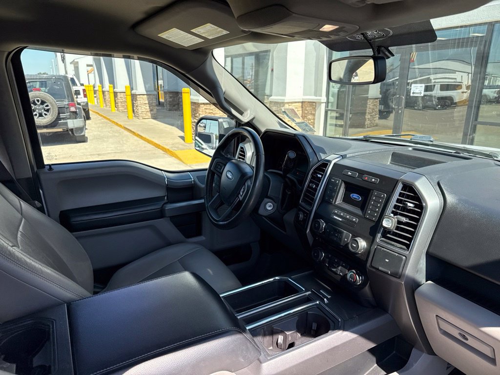 Used 2018 Ford F150 XLT w/ Equipment Group 301A Mid RWD image 25