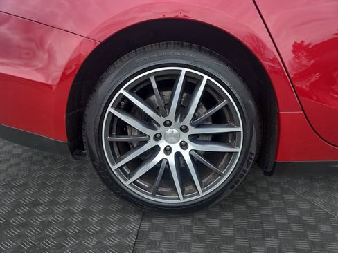 Used 2015 Maserati Ghibli S Q4 AWD/4WD image 37