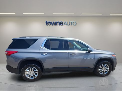 Used 2019 Chevrolet Traverse LT FWD image 6