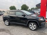 Used 2018 Jeep Compass Latitude w/ Cold Weather Group image 2