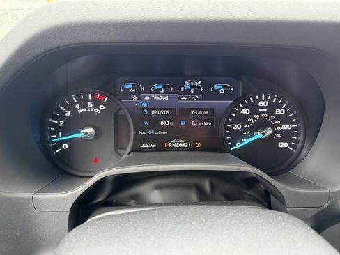 New 2026 Ford E-350 and Econoline 350 Super Duty w/ Power Equipment Group image 15