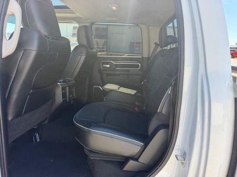 Used 2023 RAM 2500 Laramie AWD/4WD image 8