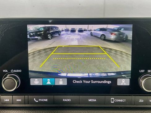 Used 2025 Honda CR-V EX image 22