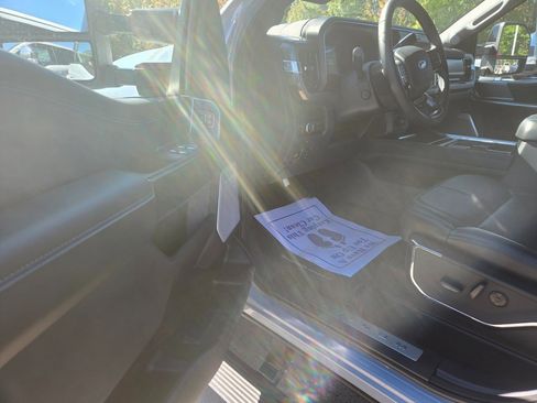 New 2026 Ford F250 Platinum image 6