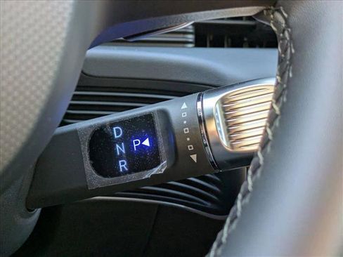 New 2026 Hyundai Ioniq 5 SE image 17