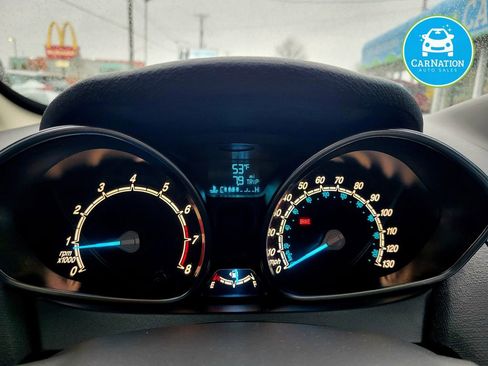 Used 2019 Ford Fiesta ST-Line image 18