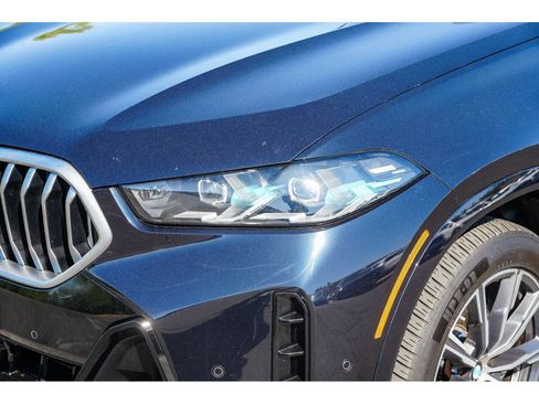 Used 2025 BMW X6 xDrive40i AWD/4WD image 8