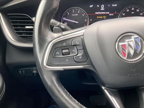 Used 2023 Buick Envision Essence image 24