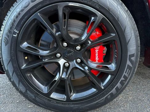 Used 2012 Jeep Grand Cherokee SRT8 w/ Luxury Group II AWD/4WD image 11