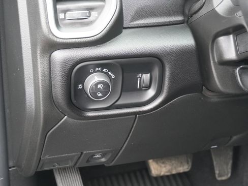 Used 2024 RAM 3500 Big Horn w/ Night Edition image 20