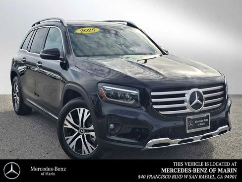 Used 2025 Mercedes-Benz GLB 250 GLB 250 image 1