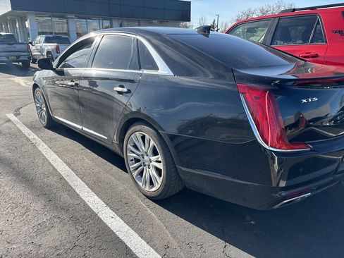 Used 2018 Cadillac XTS Luxury image 2