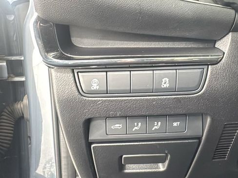 Used 2022 MAZDA MAZDA3 s image 30