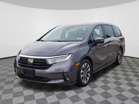Certified 2024 Honda Odyssey EX-L image 2
