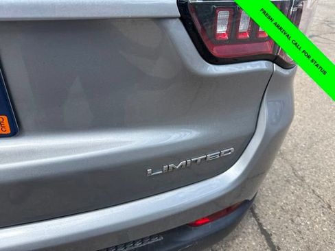 Used 2020 Jeep Compass Limited AWD/4WD image 8